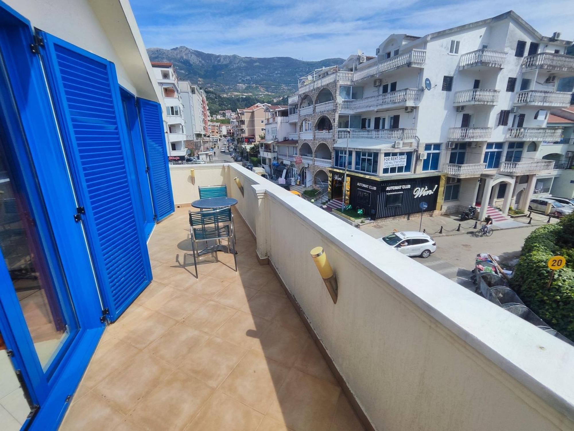 Glory Apartment Budva
