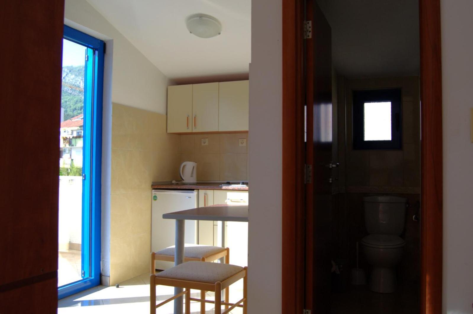 Glory Apartment Budva