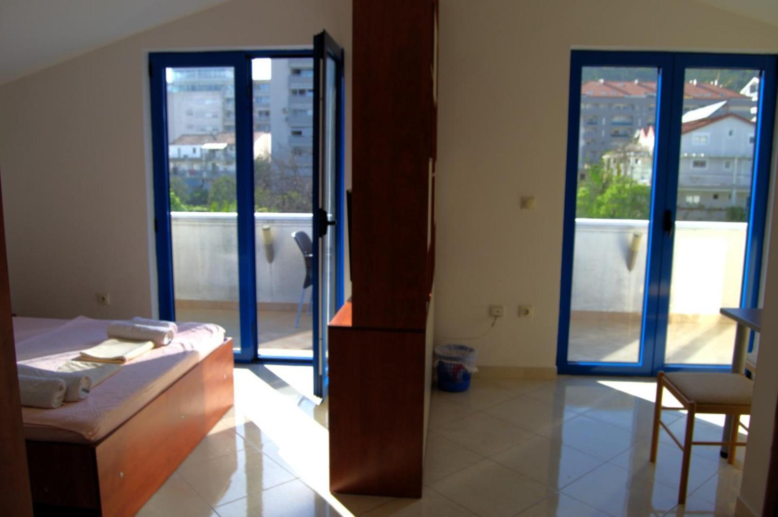 Glory * Budva
