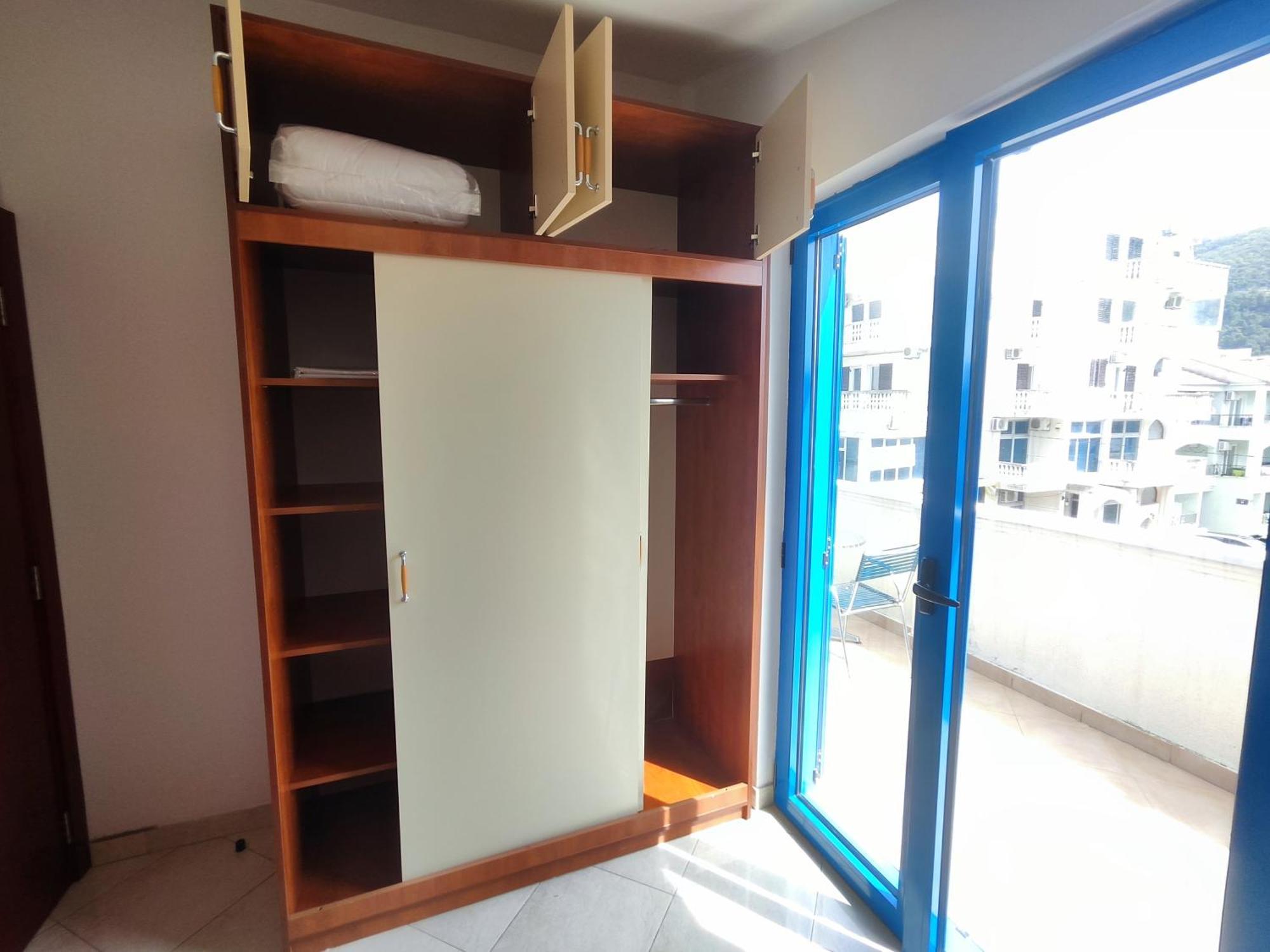 Glory Apartment Budva